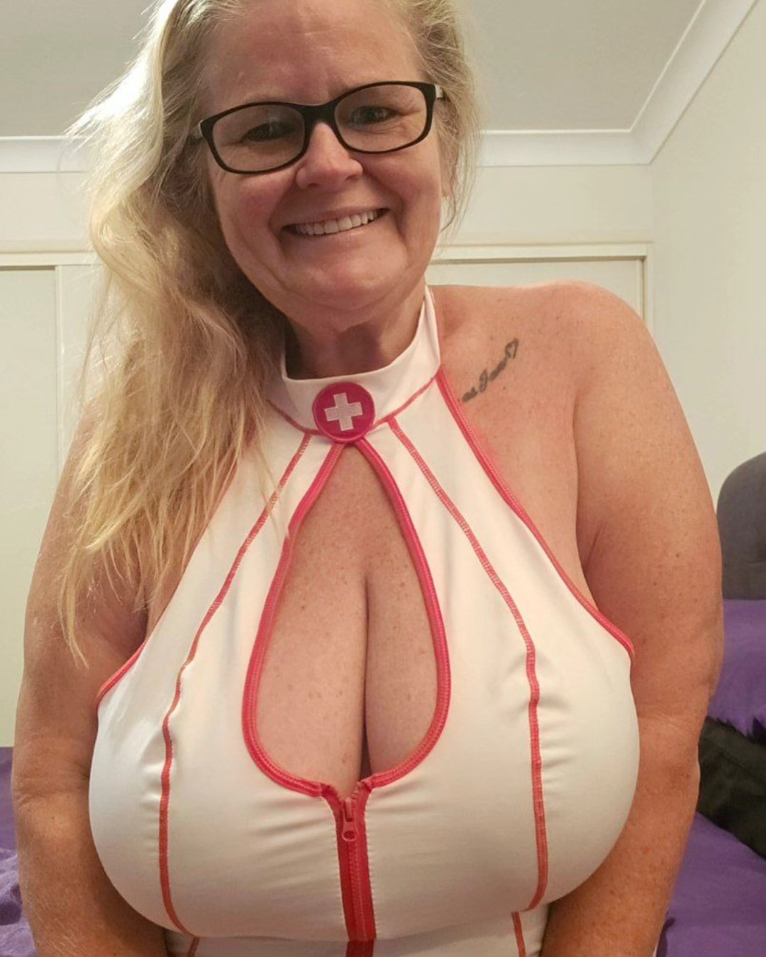 Marcela, 59