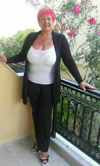 Carmen, 58
